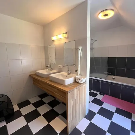 La Grange De David De Standing 5 Ch 5 Sdb - Access-i Амуар